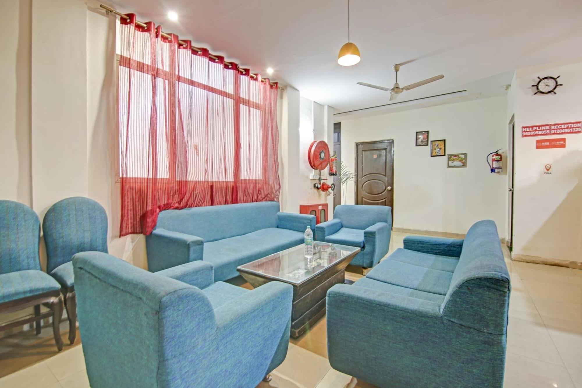 Hotel O Glorious Stayz Нойда Экстерьер фото